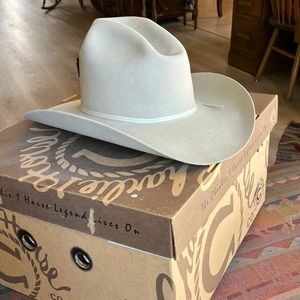 Men’s Stetson western hat.